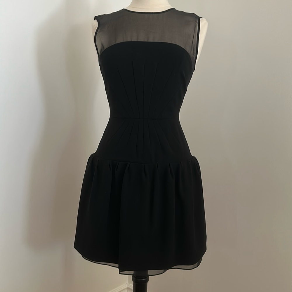🖤 Diane Von Furstenberg Black Cocktail
Dress 6